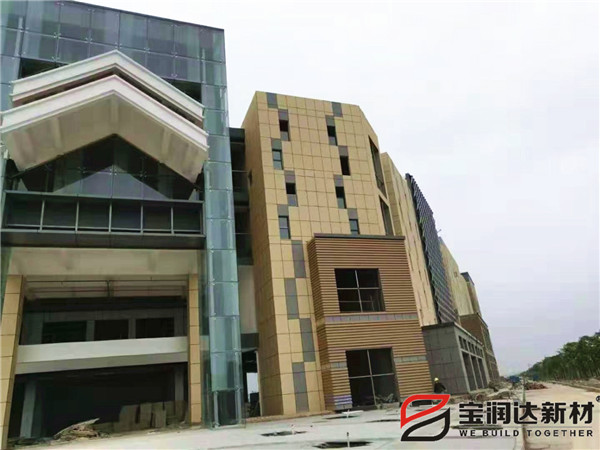 寶潤(rùn)達(dá)一體板應(yīng)用中國(guó)-馬來(lái)西亞欽州產(chǎn)業(yè)園項(xiàng)目