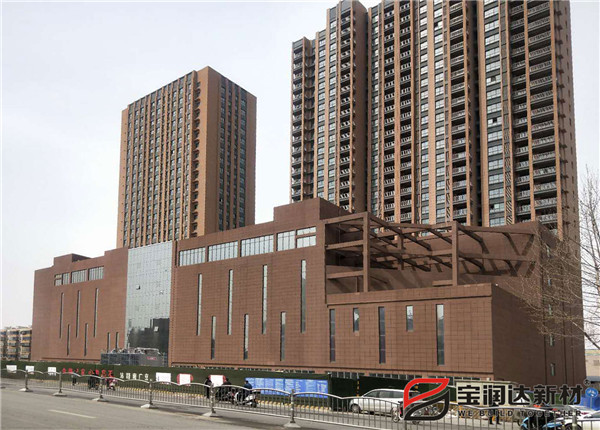 鄭州鞋城項(xiàng)目采用寶潤達(dá)外墻一體板