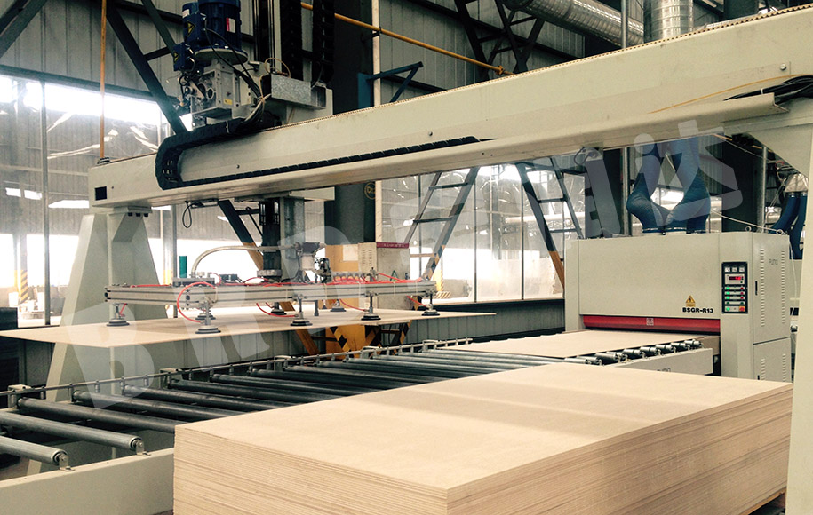 寶潤達(dá)保溫一體板下料